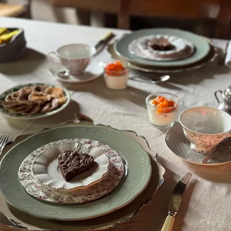 Dimora Di Campagna Bed & Breakfast 4*