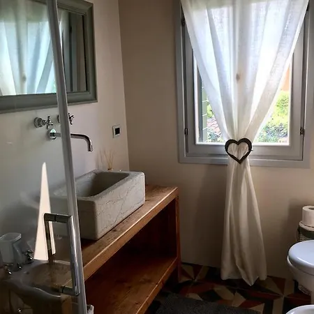 Dimora Di Campagna Frühstückspension 4*