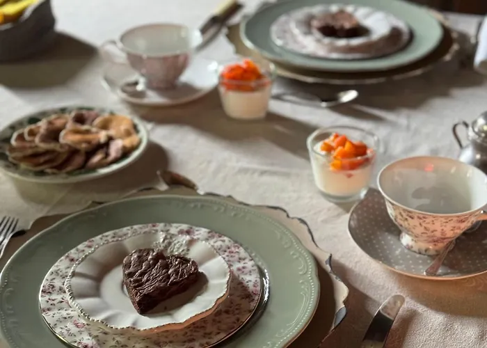 Dimora Di Campagna Alojamento de Acomodação e Pequeno-almoço 4*